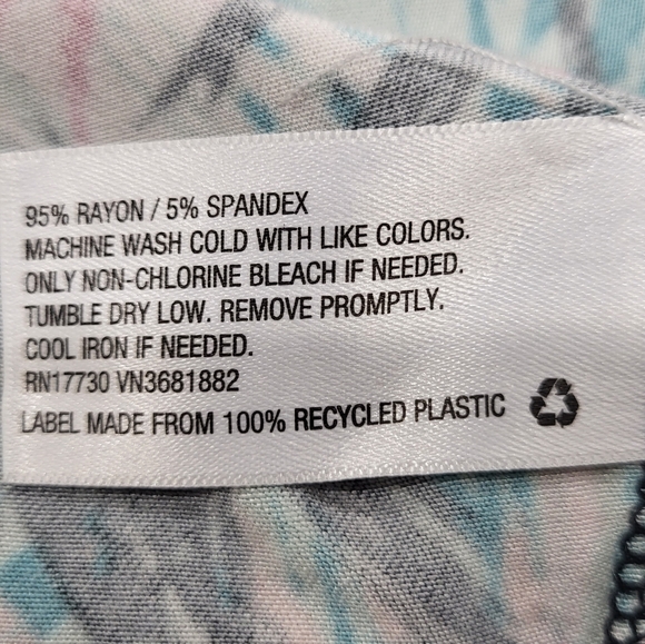 Ava & Viv Tropical Skirt - Picture 4 of 4